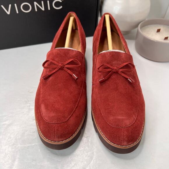 Vionic Finley Slip On Comfort Shoes Suede Loafers Syrah Red Women 9 NWB - Picture 5 of 11